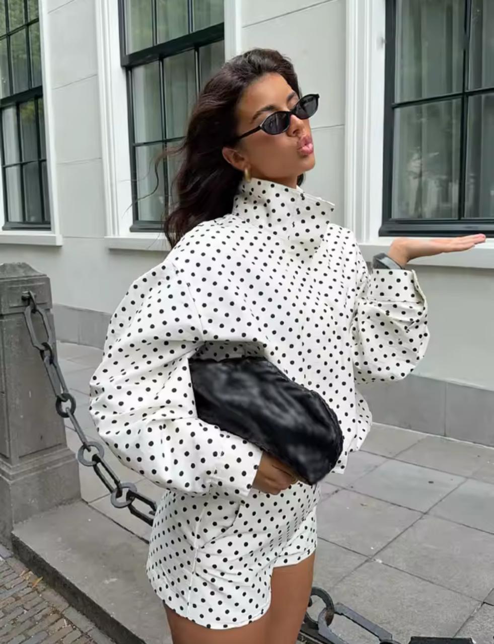 Conjunto en tendencia "Polka dots"